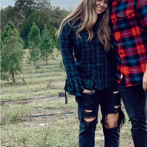 Plaid Button Up Blouse - Tie Sleeve - Picture 4 of 7